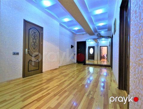 İcarəyə verilir 3 otaqlı yeni tikili 120 m²