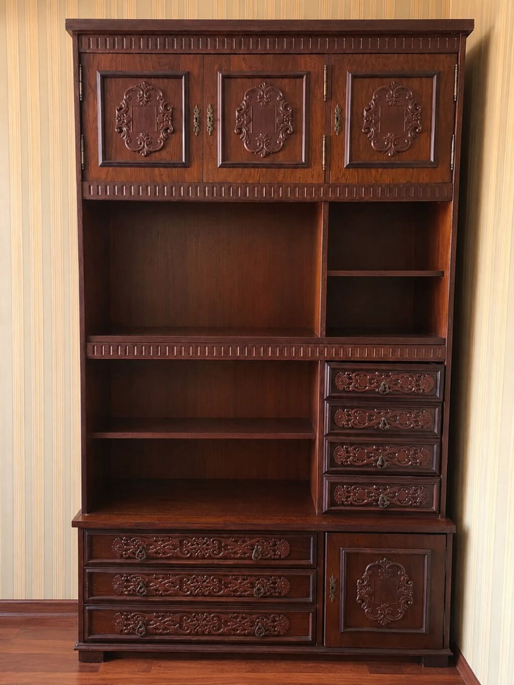 Ideal veziyyetde Ruminski mebel. Koc ile elaqedar satilir — Mebel, Bakı (3)
