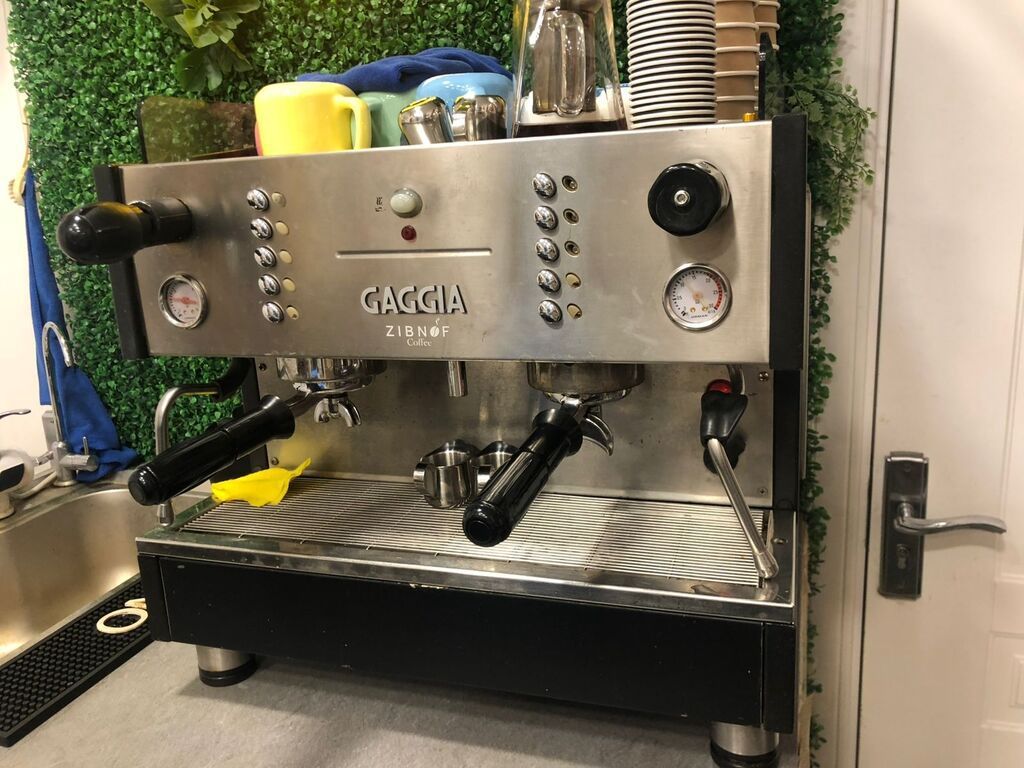 Gaggia peşəkar kofe aparatı - Model: GAGGIA (kommersiya tipli, 2
