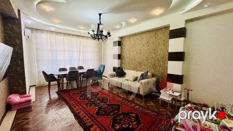 Satılır 3 otaqlı yeni tikili 145 m²