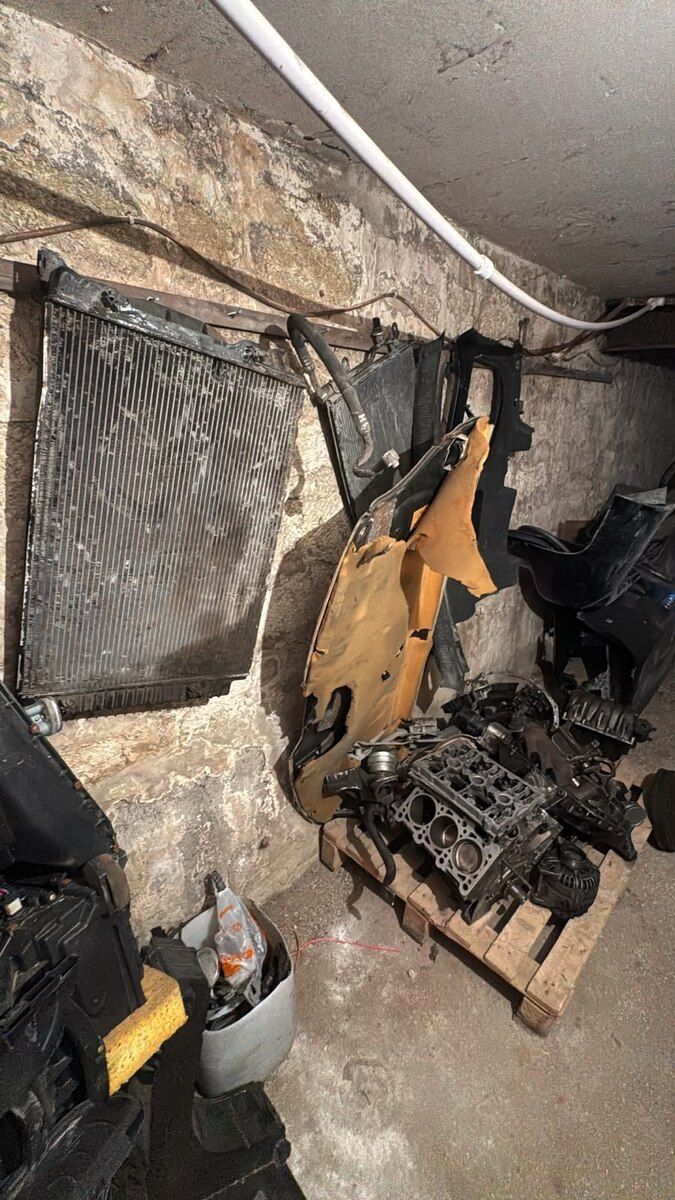 Audi A6 2001 3 mühərriyi — Ehtiyat hissələri və aksesuarlar, Bakı (4)