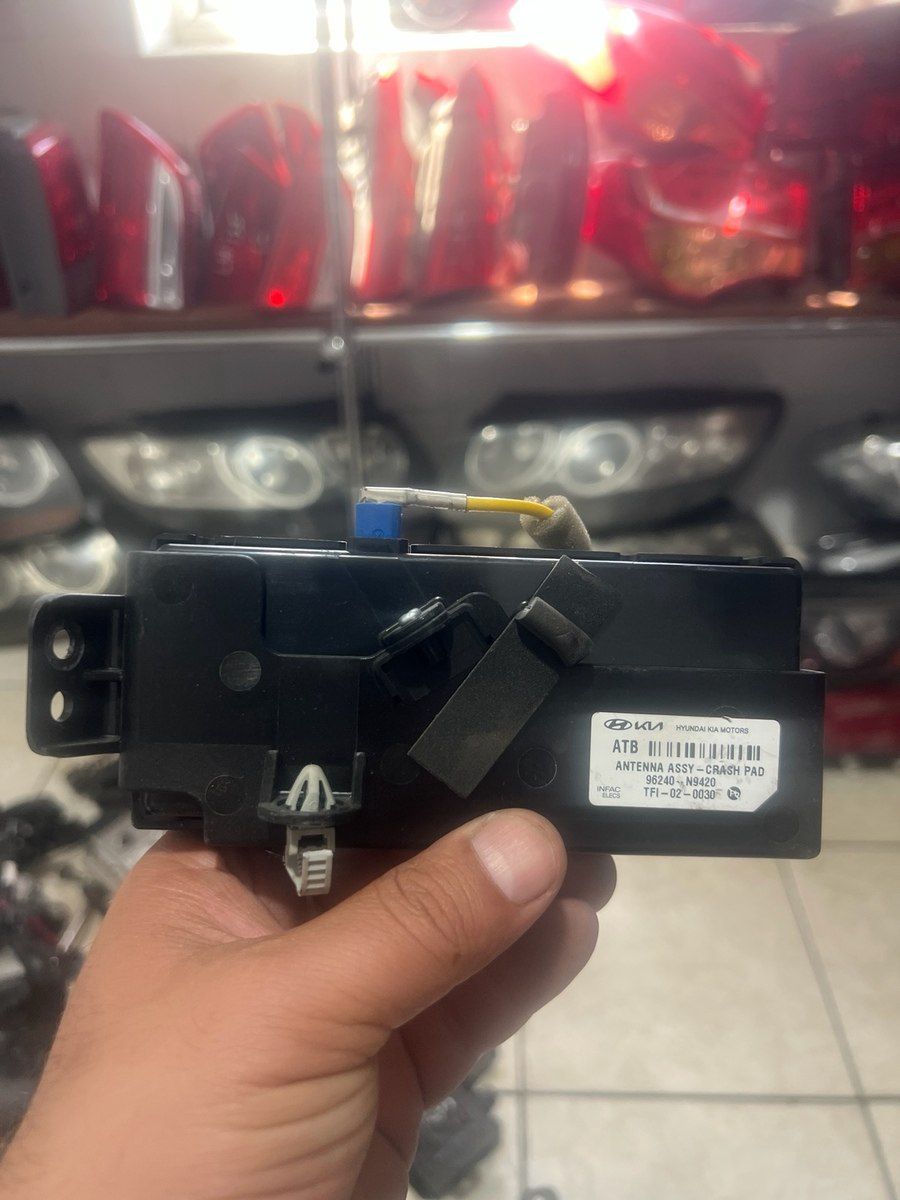 Hyundai Tucson2025 gps antena modem — Ehtiyat hissələri və aksesuarlar, Bakı