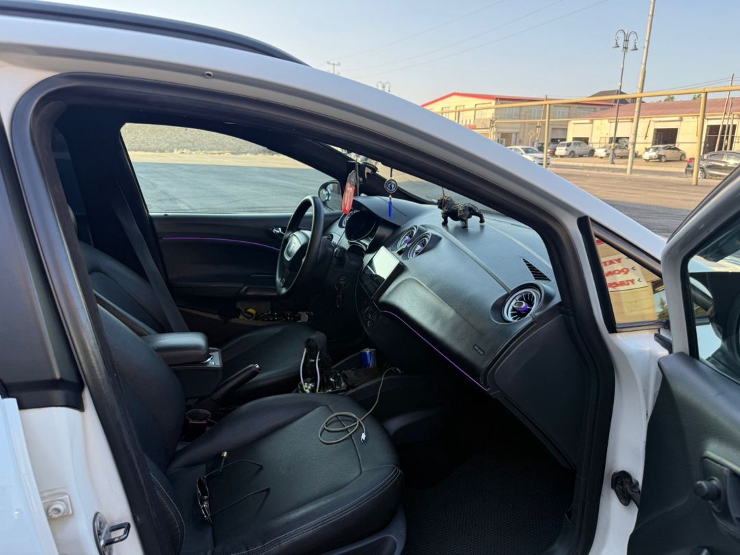 SEAT Ibiza, 2013 il — Avtomobillər, Bakı (10)