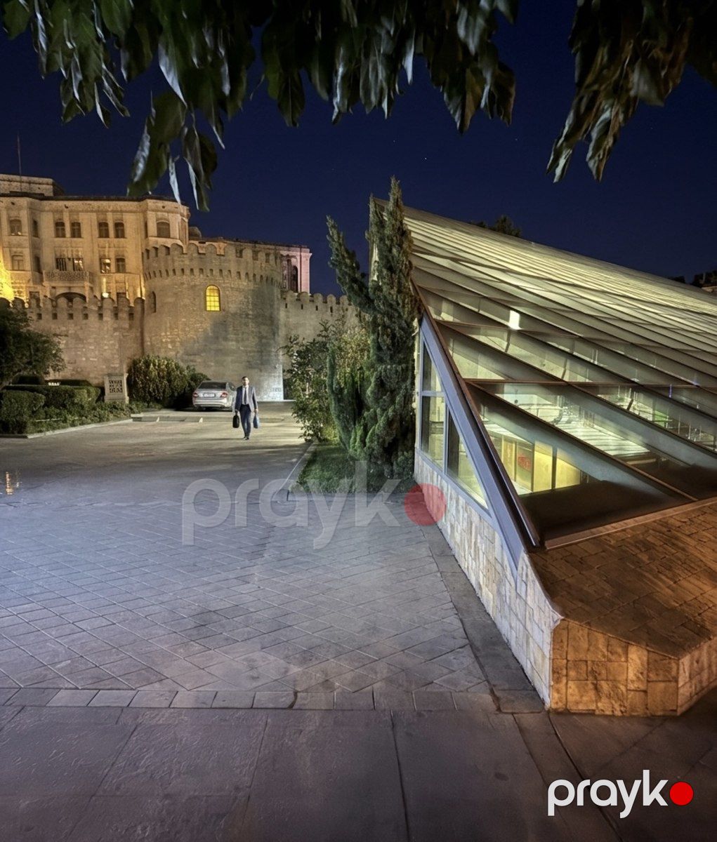 İcarəyə verilir 5 otaqlı köhnə tikili 95 m² — Mənzil, Bakı (11)