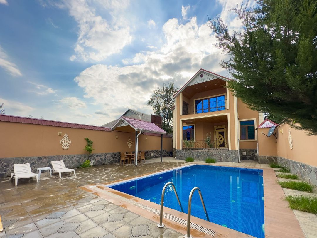 İcarəyə verilir 6 otaqlı həyət evi/bağ evi 300 m² — Ev, villa, Qəbələ (2)