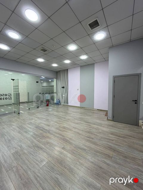 İcarəyə verilir 1 otaqlı ofis 40 m²