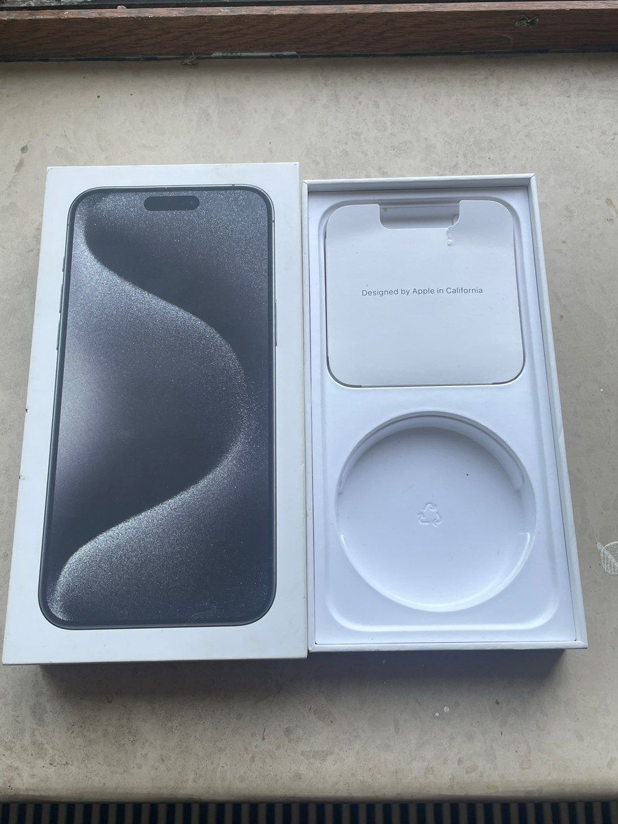 Apple iPhone 15 Pro Max Black Titanium 256GB/8GB qutusu — Smartfonlar, Bakı (2)
