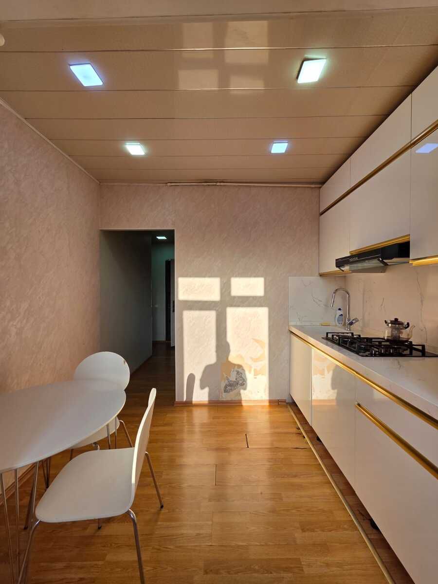 Satılır 2 otaqlı köhnə tikili 60 m² — Mənzil, Bakı (7)