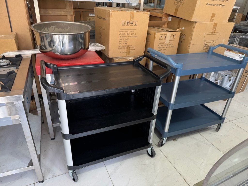 Servis arabası — Mallar, Bakı
