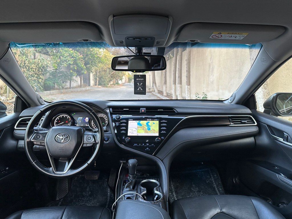 Toyota Camry, 2.5 L, 2018 il, 133 000 km — Avtomobillər, Bakı (8)