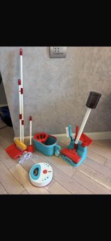 Uşaq üçün təmizlik oyuncaqları dəsti - Komplekt: mop və vedrə — Игрушки