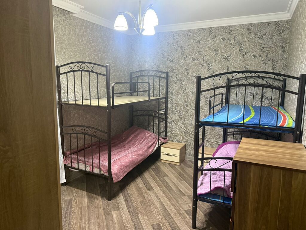 Xozeykalı mənzil işləyən xanımlara kirayə verilir. Ev şəkildə — Mebel, Bakı (8)