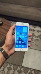 IPhone 7, 32 GB, Rose Gold, Barmaq izi — Apple iPhone