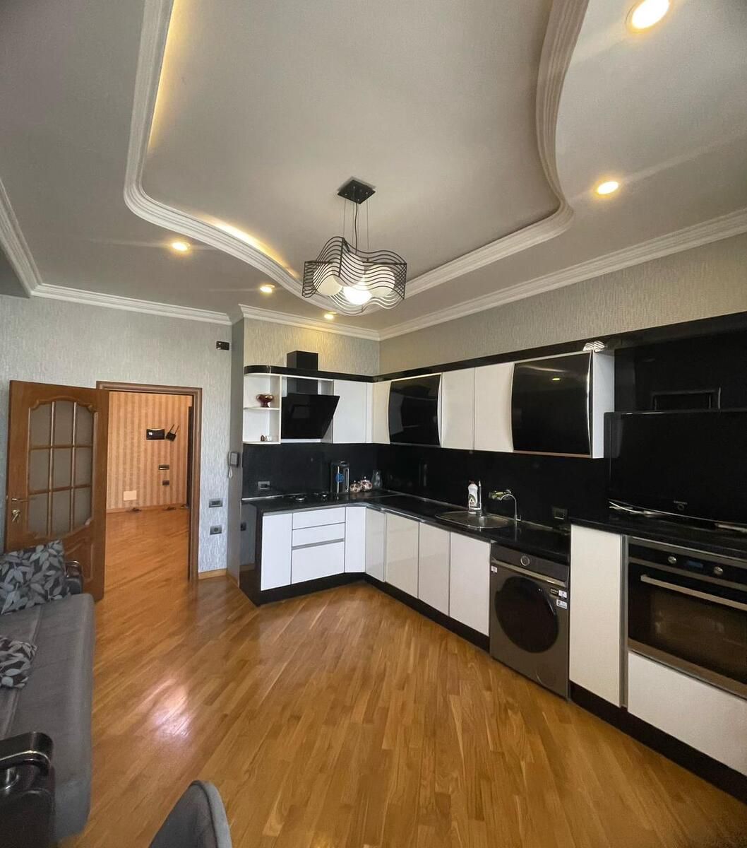 Satılır 4 otaqlı yeni tikili 173 m² — Mənzil, Bakı (9)