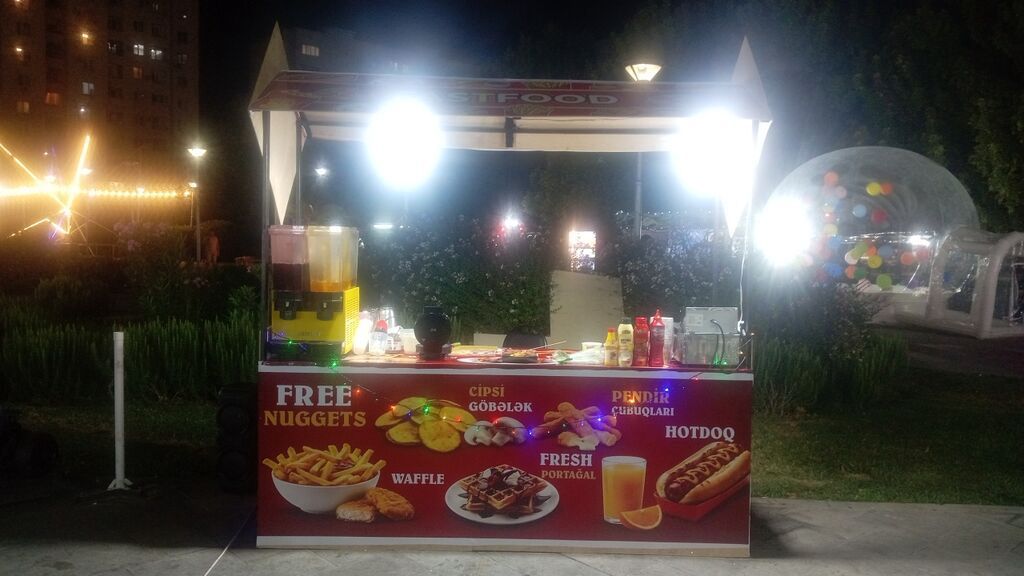 Səyyar fast-food köşkü – isti və tez hazırlanan qəlyanaltılar Menyu