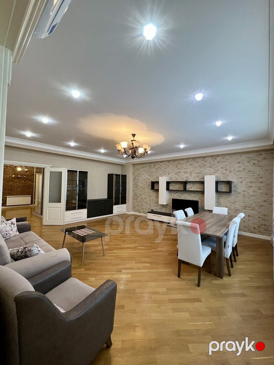 Satılır 3 otaqlı yeni tikili 170 m² — Mənzil, Bakı (2)
