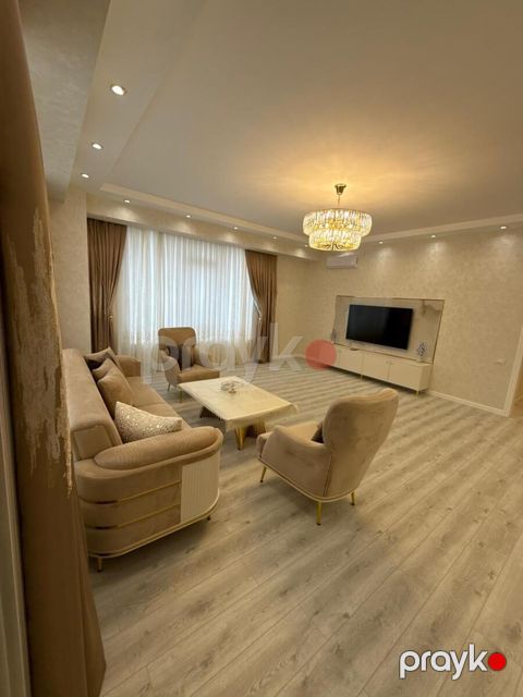 İcarəyə verilir 2 otaqlı yeni tikili 110 m²