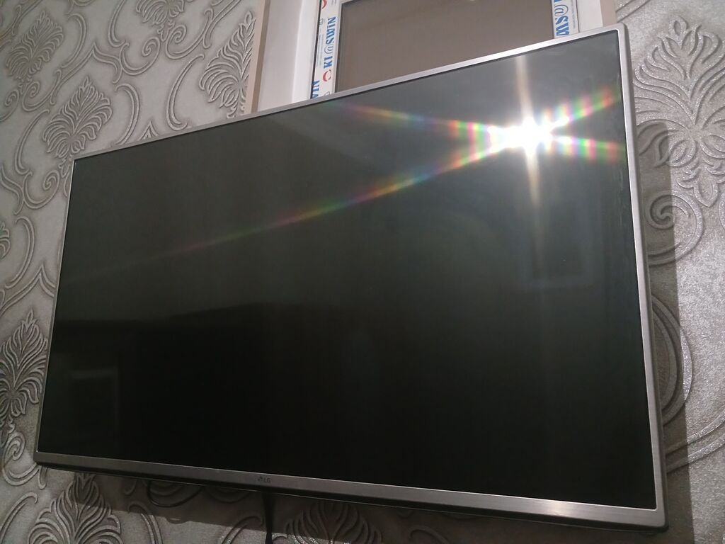 LG televizor hecbir problemi yoxdu ideal veziyyetdedi 150 azn satilir — Televizorlar, Bakı