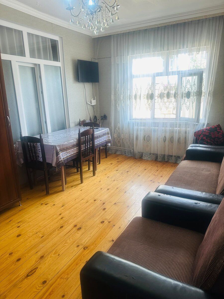 Həyət evi kirayə verilir, Şəki ş. — Ev, villa, Şəki (8)
