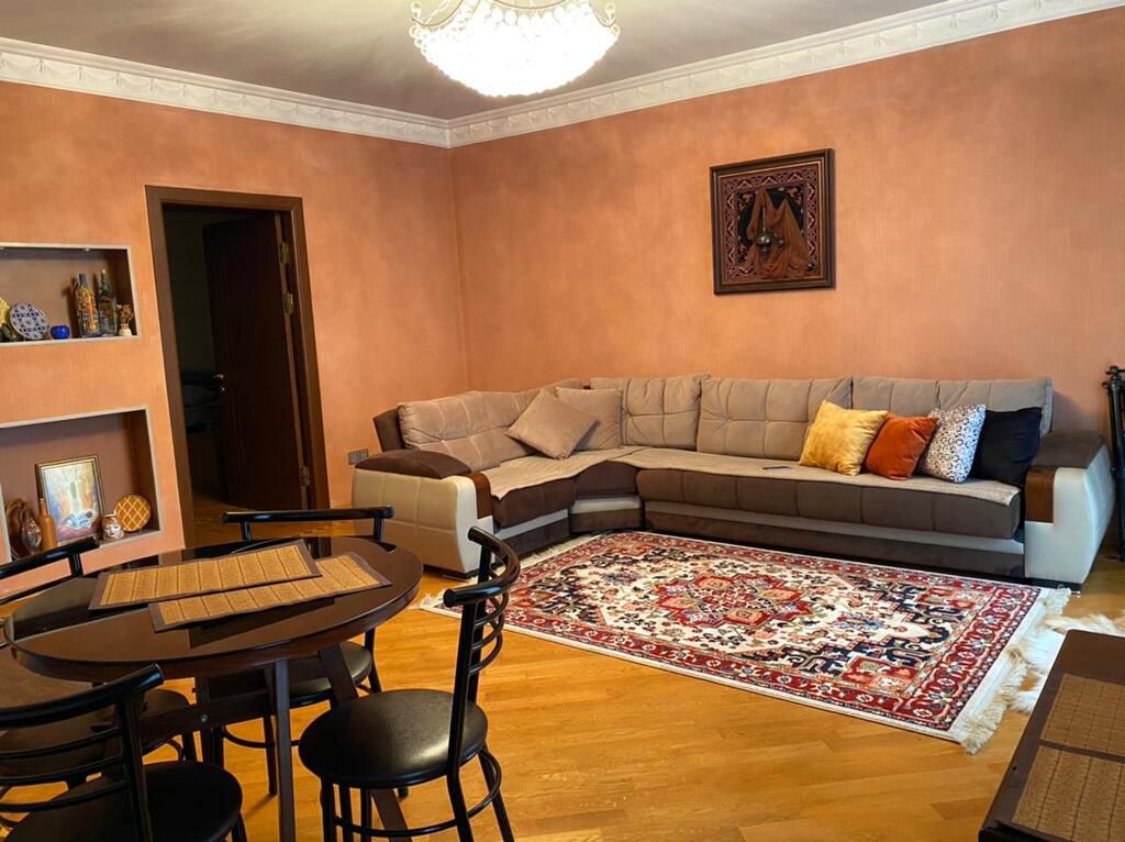 İcarəyə verilir 2 otaqlı köhnə tikili 56 m² — Mənzil, Bakı (2)