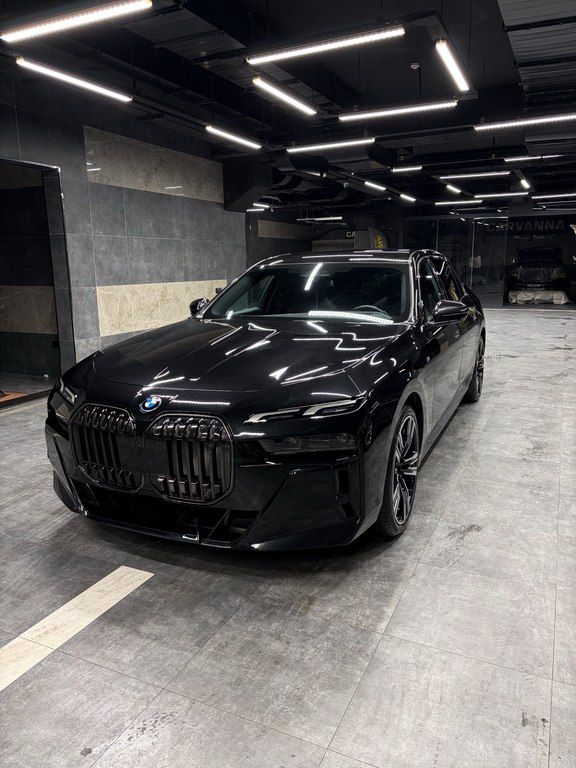 BMW i7, 105.7 kWh, 2023 il, 32 000 km — Avtomobillər, Bakı (6)