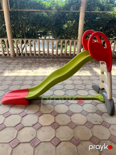Sürüşkən — Bakı