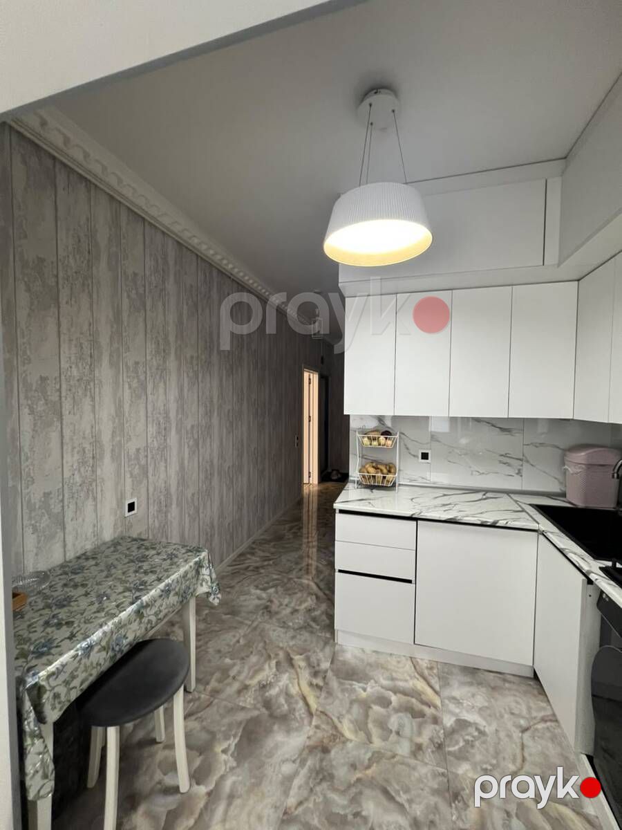 Satılır 2 otaqlı köhnə tikili 60 m² — Mənzil, Bakı (12)