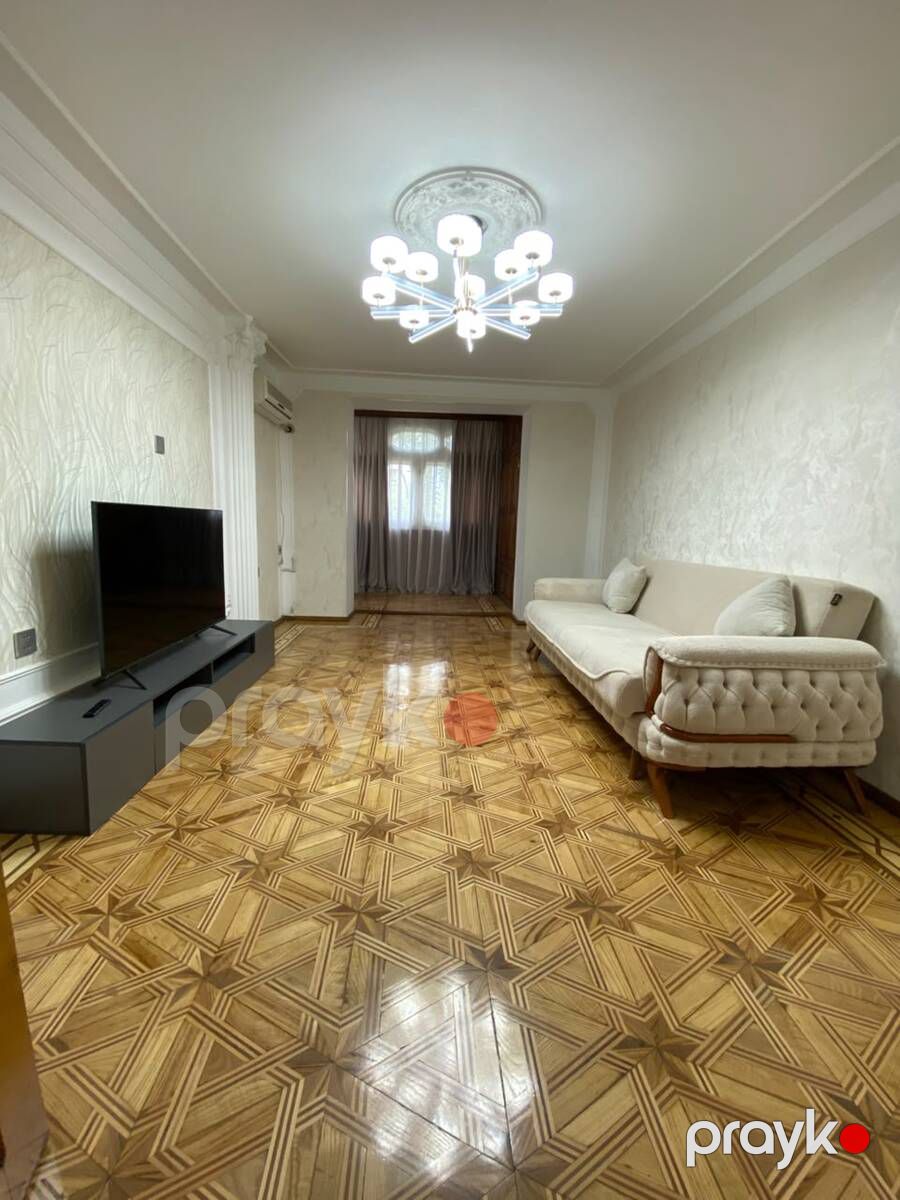 Satılır 3 otaqlı köhnə tikili 75 m² — Mənzil, Bakı (2)