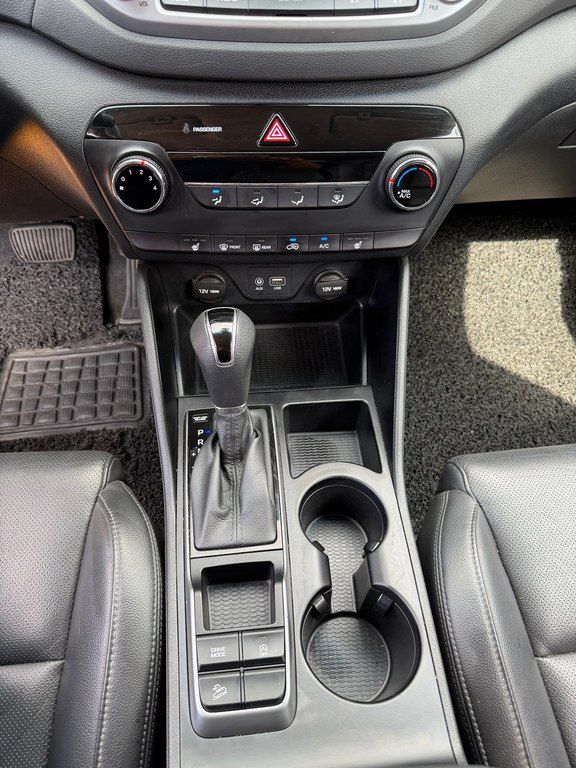 Hyundai Tucson, 1.7 L, 2016 il, 171 000 km — Avtomobillər, Bakı (8)