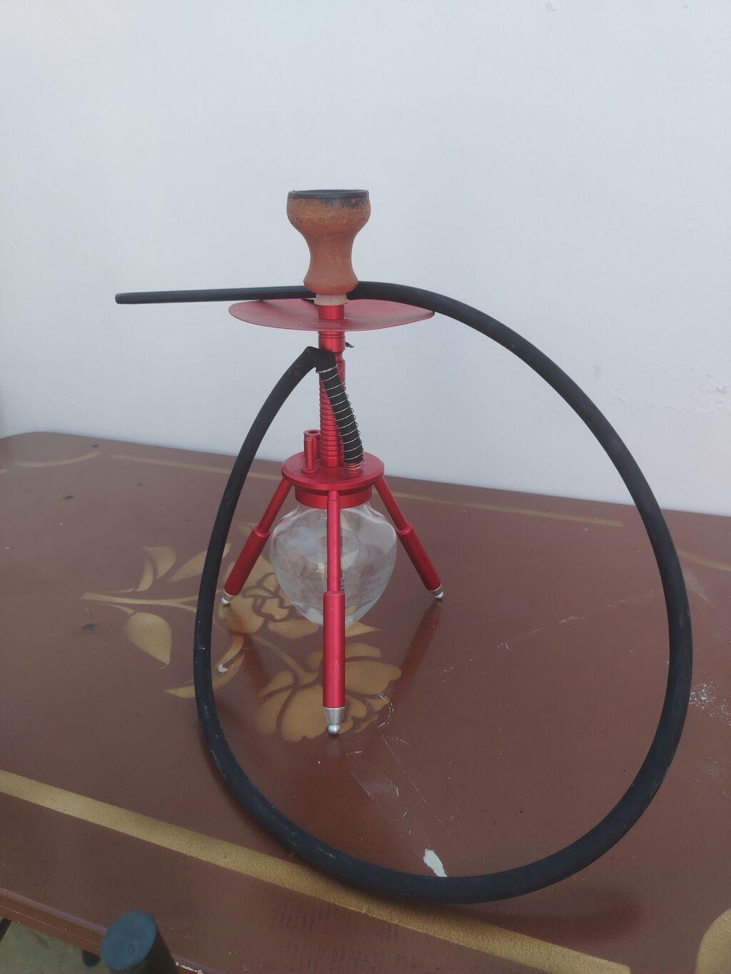 Mini nərgilə dəsti – qırmızı/alüminium gövdə və şüşə kolba Məhsulun — Gözəllik və sağlamlıq, Xırdalan (3)