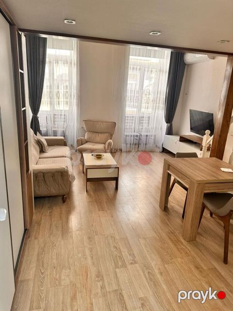 İcarəyə verilir 3 otaqlı köhnə tikili 54 m²