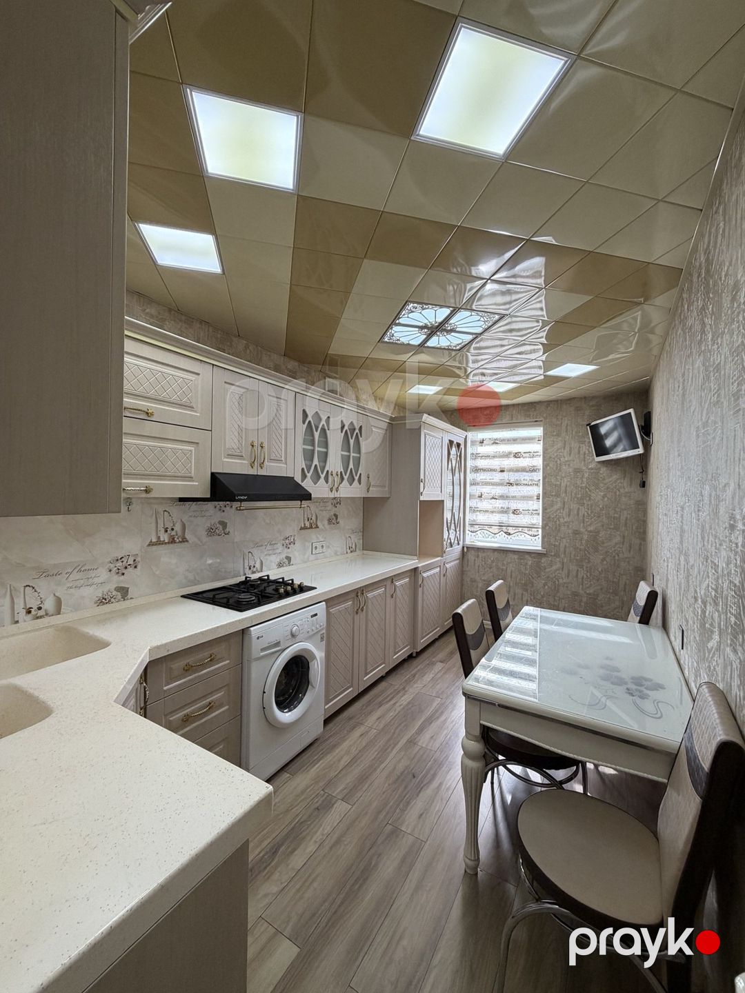 Satılır 4 otaqlı köhnə tikili 85 m² — Mənzil, Bakı (8)