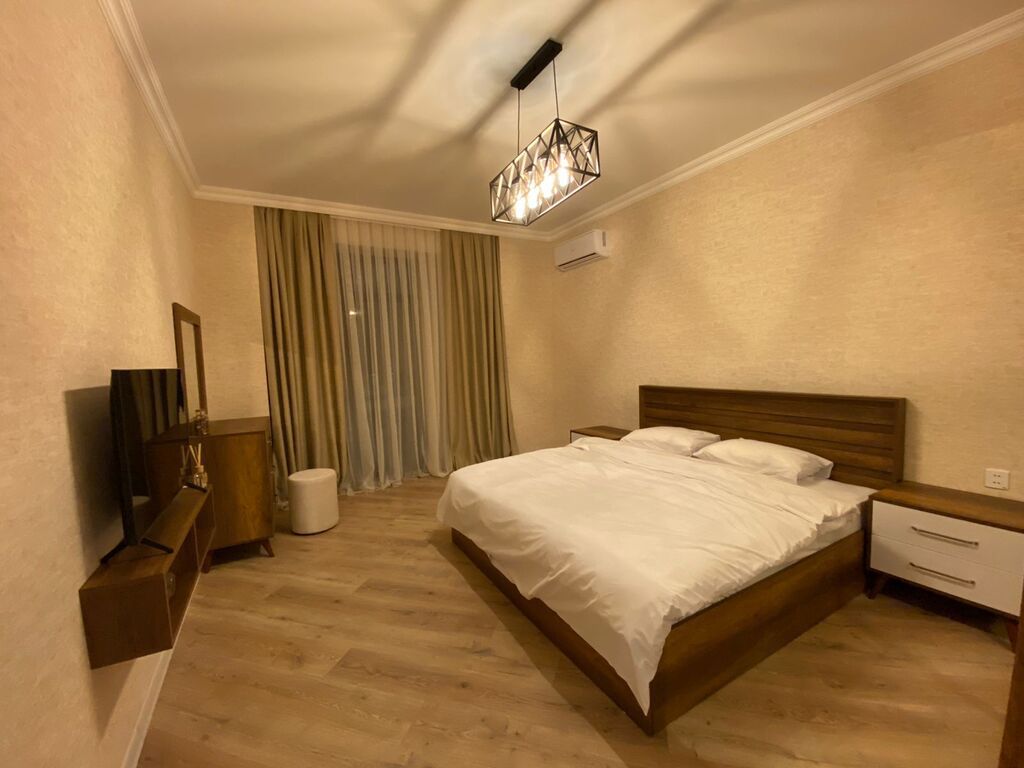 İcarəyə verilir 3 otaqlı yeni tikili 130 m² — Mənzil, Bakı (2)