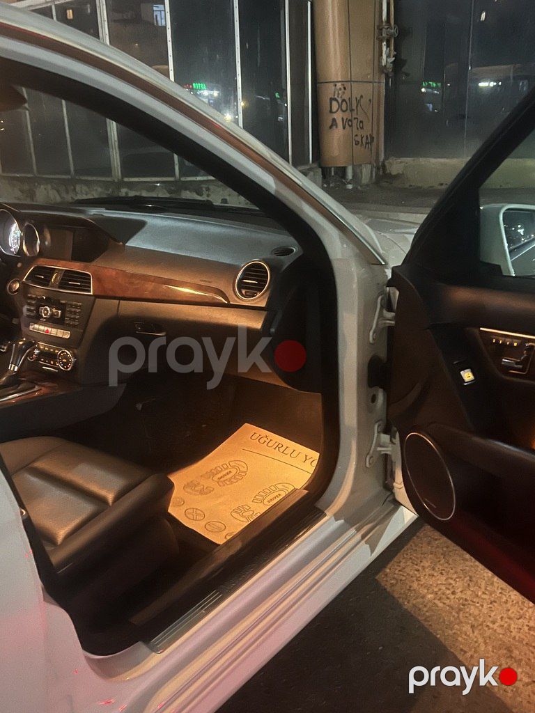 Mercedes C 300 4MATIC, 3.0 L, 2011 il, 300 200 km 99-HZ-089 — Avtomobillər, Bakı (11)