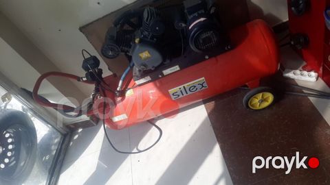 Kampressor 120 lt tutumlu 900 manat, işlək vəziyyətdə. Bakı(6523) — Bakı