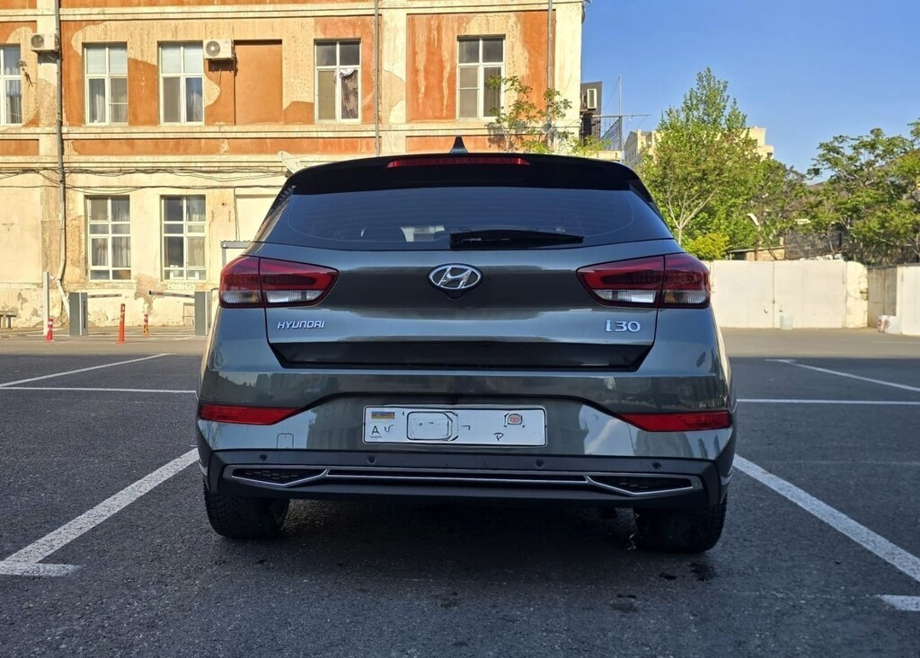 Hyundai i30, 2023 il, 37700 km — Avtomobillər (6)