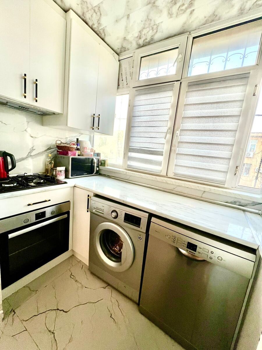 Satılır 2 otaqlı köhnə tikili 35 m² — Mənzil, Bakı (10)