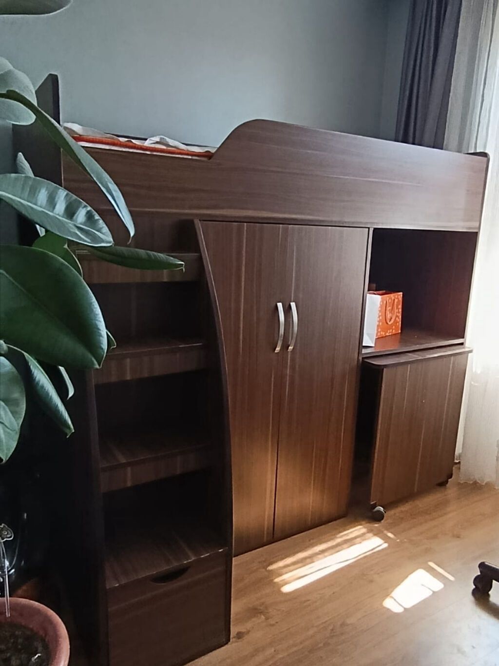 İşlənmiş, Təknəfərlik çarpayı, Siyirməli — Mebel, Bakı (6)