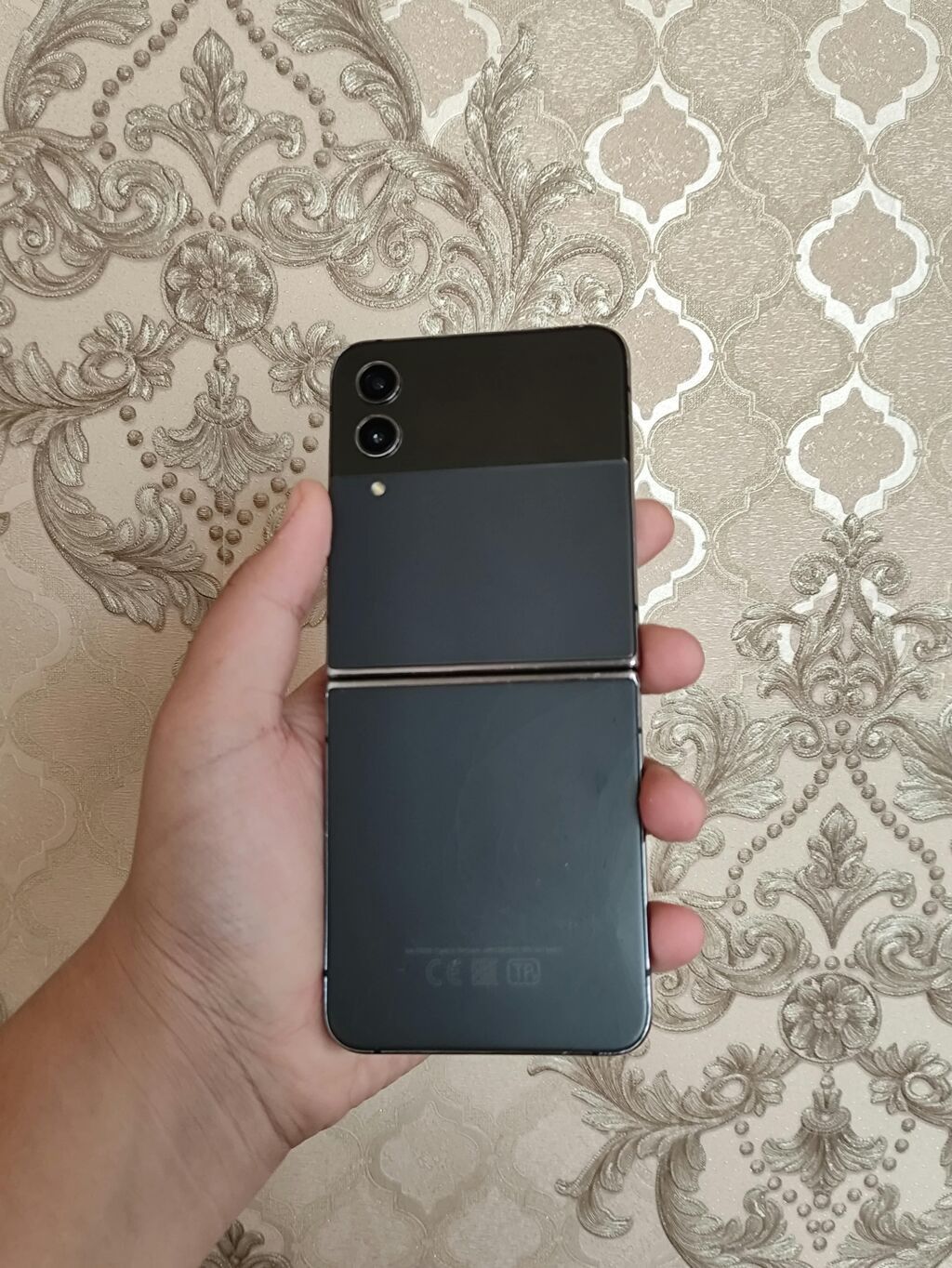Samsung Galaxy Z Flip 4, 256 GB, rəng - Qara, Zəmanət, Barmaq izi, Simsiz şarj
