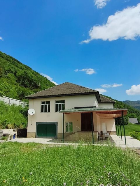 3 otaqlı, 110 kv. m, Kredit yoxdur, Yeni təmirli