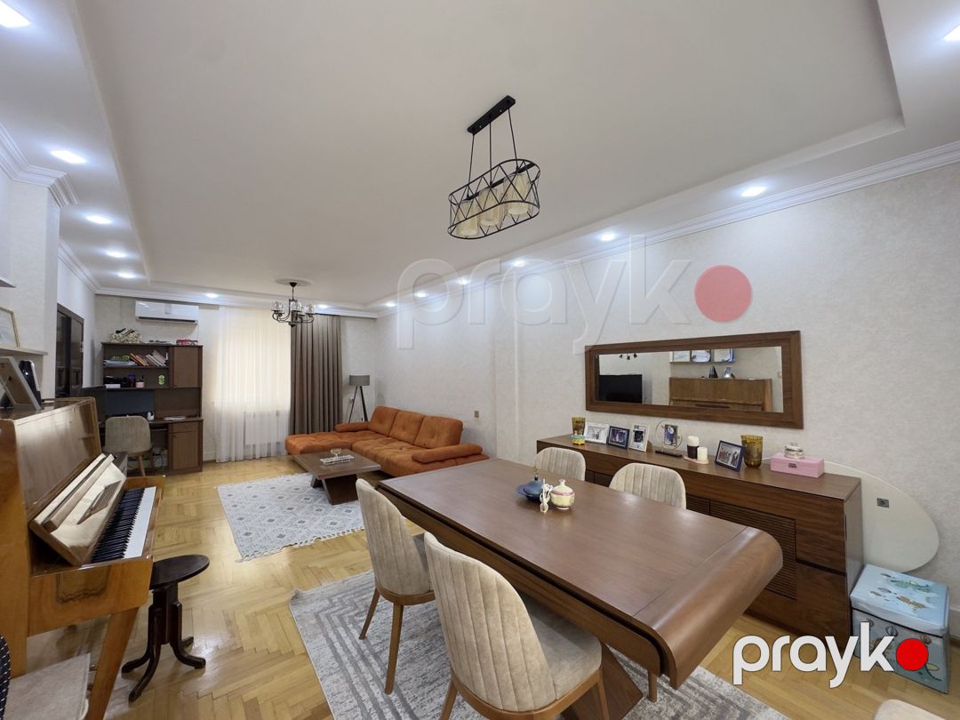 Satılır 2 otaqlı köhnə tikili 100 m² — Mənzil, Bakı (4)