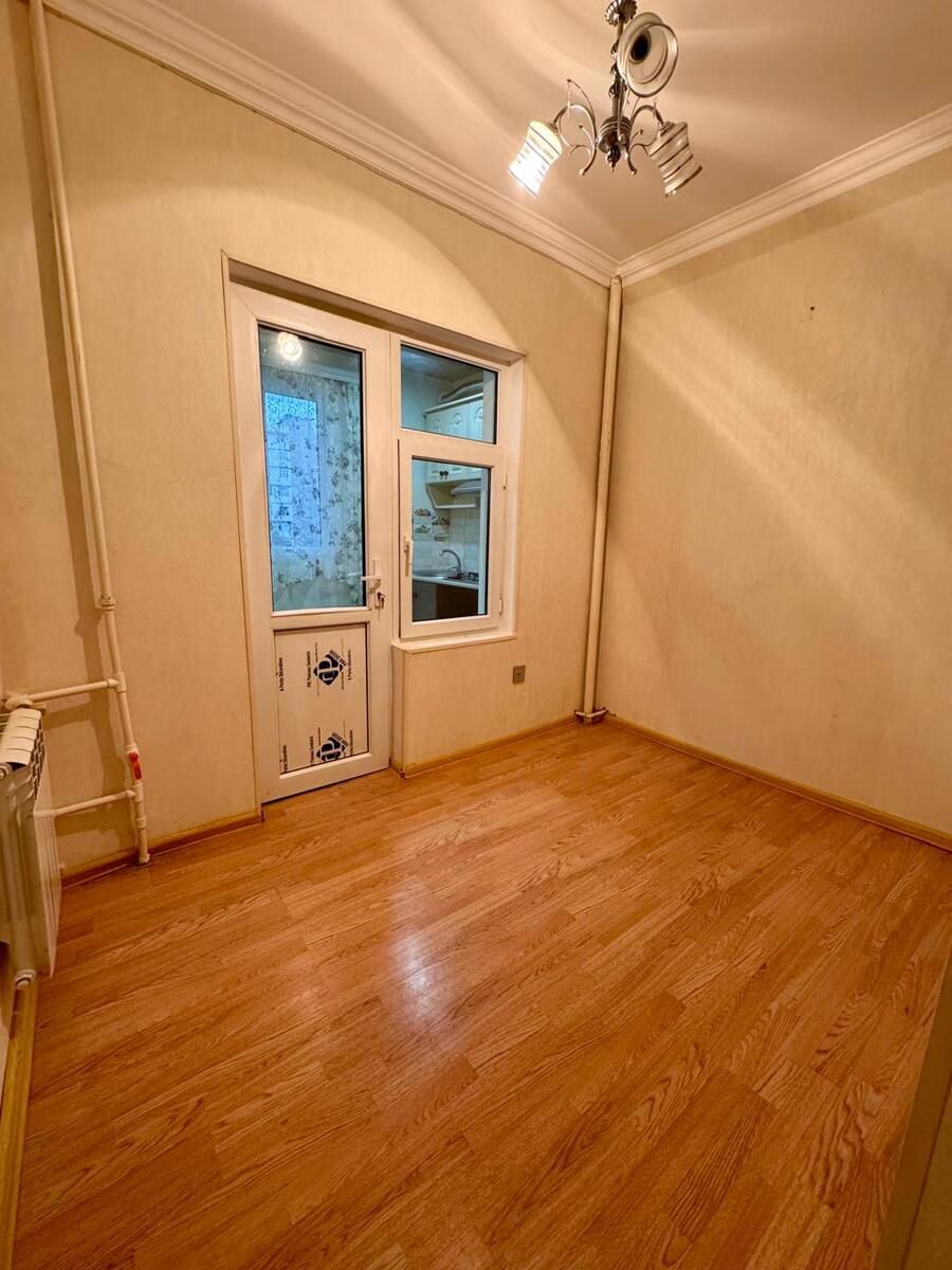 Satılır 2 otaqlı köhnə tikili 50 m² — Mənzil, Bakı (10)