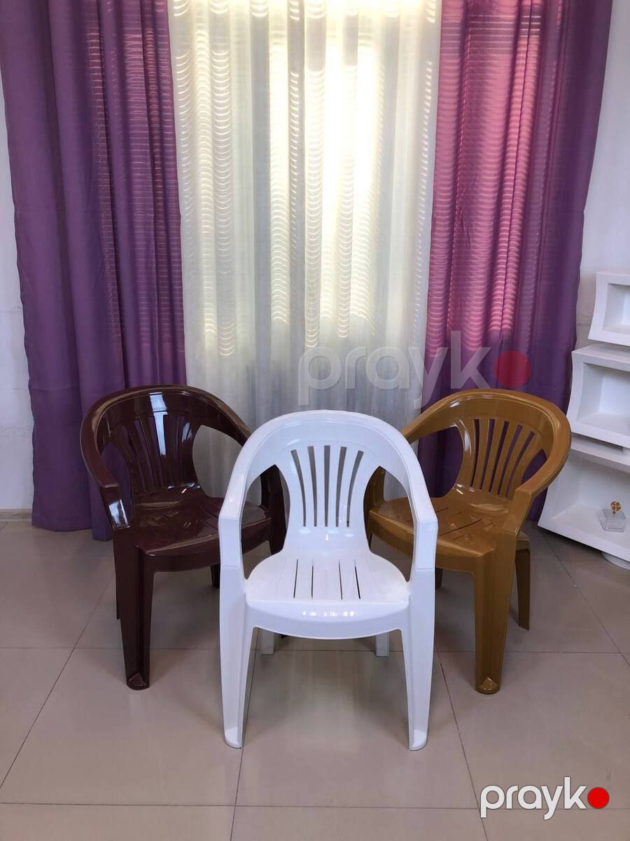 Plastik oturacaqlar — Mallar, Bakı (3)