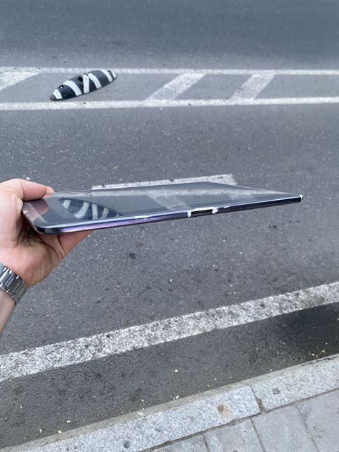 ✅ Planşet tam işlək vəziyyətdədir. ✅ 32 GB daxili yaddaş. ✅ Android