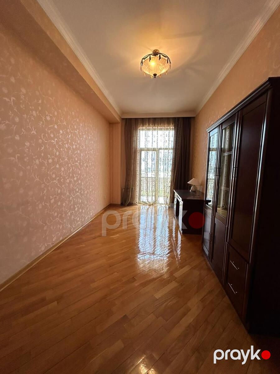 İcarəyə verilir 4 otaqlı yeni tikili 200 m² — Mənzil, Bakı (12)