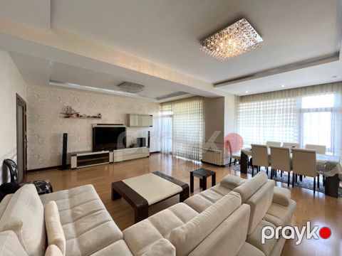 Satılır 3 otaqlı yeni tikili 150 m²