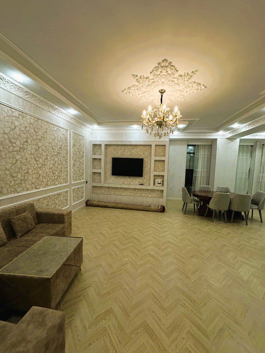 Satılır 3 otaqlı yeni tikili 136 m² — Mənzil, Bakı (2)