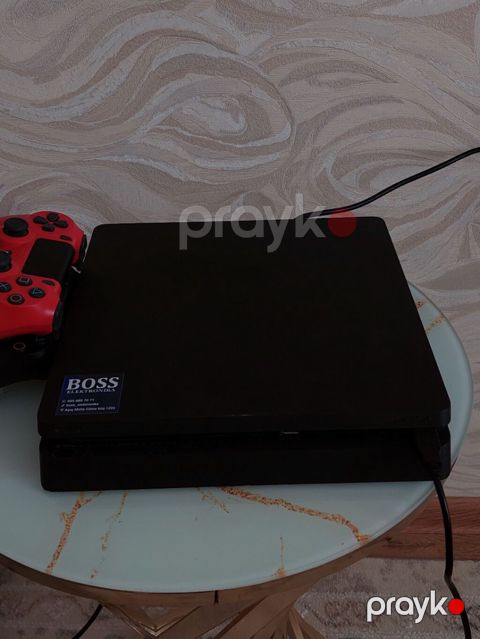 PS4 Slim 500 GB 2ədəd Joistick orginal yeni alınıb istifadə — Bakı