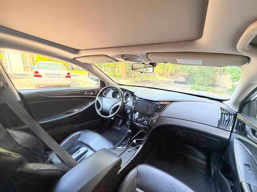Hyundai Sonata: 2.4 l | 2010 il Sedan — Avto, Bakı (5)