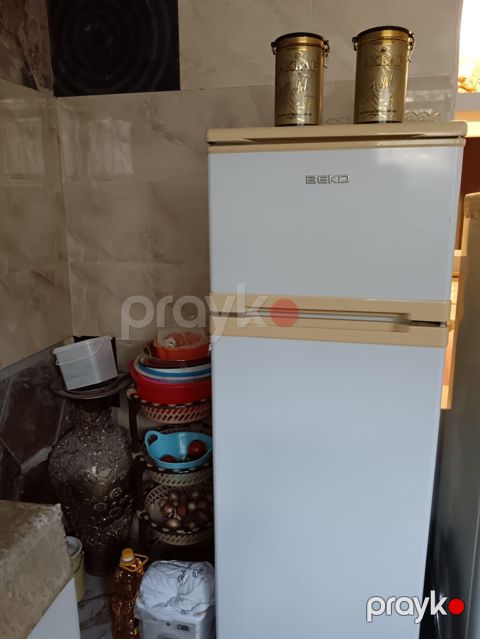Beko iki qapılı soyuducu - Marka/model: Beko, üst hissədə ayrıca